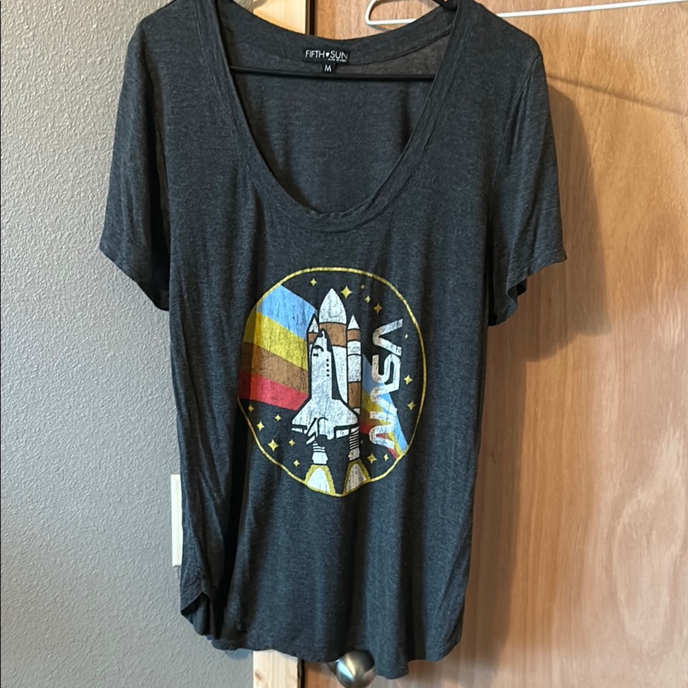 Fifth Sun Women's Gray NASA Graphic Tee